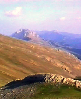 El Pedraforca al fons